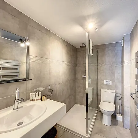La Parisienne - Appartement- 6pers- Centre * لي جيه